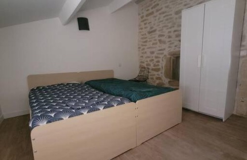 Remoulins Apartamento | Appartement centre-ville.