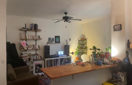 Aubervilliers Apartamento | Appartement chaleureux