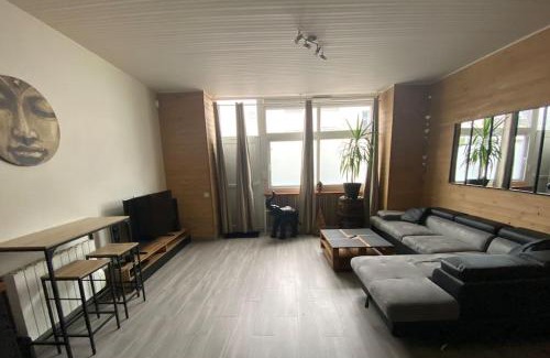 Saint-Nazaire Apartamento | Appartement chaleureux avec terrasse en centre ville proche mer