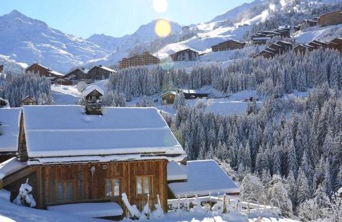 Meribel-Mottaret Apartamento | Appartement Chaleureux sur Pistes - Balcon, 4 Pers, Bien Équipé, Proche Commodités - FR-1-182-52