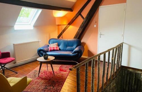 Orgnac-sur-Vezere Apartamento | Appartement charmant Orgnac-sur-Vézère avec jardin et parking