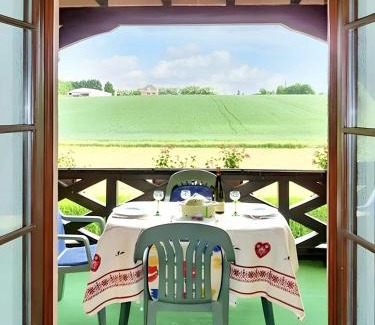 Hochfelden Apartamento | Appartement charmant à Hochfelden - 100 m² et parking gratuit