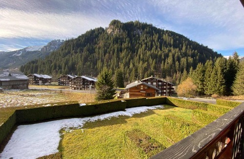 Chatel Apartamento | Appartement Charmant et Calme à 1000m du Village et Proche des Télécabines, Parking Inclus - FR-1-693-53
