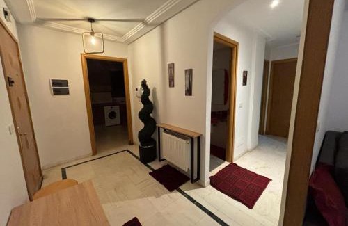 Cite Les Palmeraies Apartamento | appartement chic et privé avec balcon proche de l'aéroport et du centre ville de Tunis
