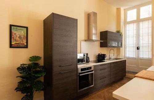 Bastide Saint-Louis Apartamento | Appartement chic, hôtel particulier, Carcassonne centre