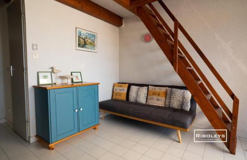 Vias Apartamento | Appartement climatisé à 100m de la plage