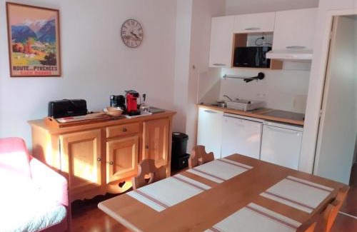 Vignec Apartamento | Appartement Confort 2 Pièces à Vignec avec Piscine et Proche Saint-Lary-Soulan - FR-1-504-424