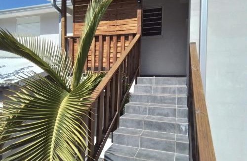 La Possession Casa | Appartement confort avec terrasse près de Saint-Denis - FR-1-786-51