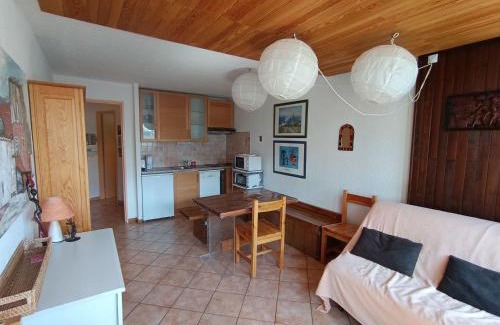 Montgenevre Apartamento | Appartement Confortable 2* pour 6 Pers, Près des Pistes à Montgenèvre - FR-1-445-54