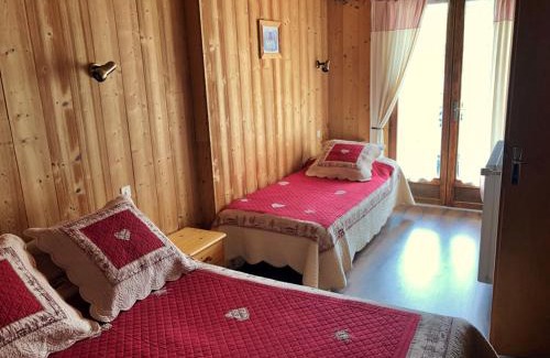 Les Gets Apartamento | Appartement confortable aux Gets avec Wi-Fi et parking privatif - FR-1-671-73