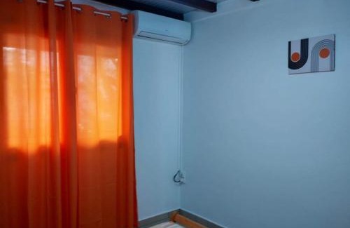 Sainte-Anne Apartamento | Appartement confortable à Bouillante 52 m² avec vue mer