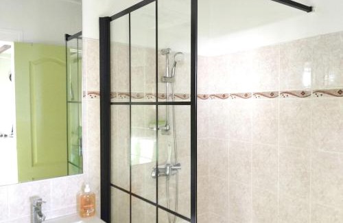 Sainte-Anne Apartamento | Appartement confortable avec vue sur mer à Bouillante, 50 m²