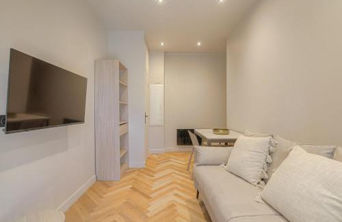 Ecully Apartamento | Appartement contemporain au calme, Ecully