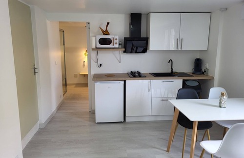 Latour-Bas-Elne Apartamento | Appartement Coquet en rez de Jardin
