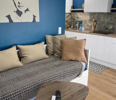 Balaruc-les-Bains Apartamento | Appartement cosy avec piscine