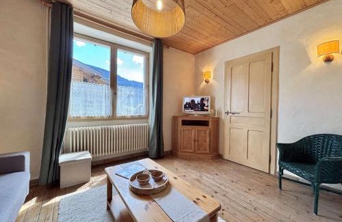 Praz-sur-Arly Apartamento | Appartement cosy à Praz-Sur-Arly, proche pistes de ski, centre, parking, 2 étoiles, pour 4 pers. - FR-1-603-6
