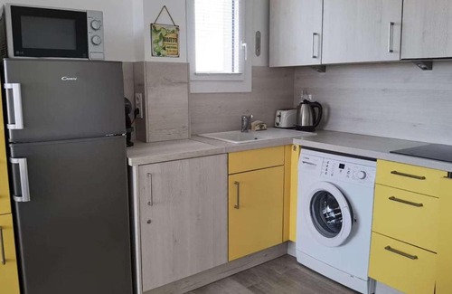 Marseillan Apartamento | Appartement cosy 2 pièces cabine, terrasse, WIFI, parking privé, proche plage à Marseillan - FR-1-326-516