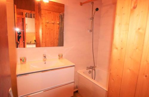 Les Saisies Apartamento | Appartement cosy 2 pièces aux Saisies pour 5 personnes, balcon et kitchenette équipée - FR-1-594-305