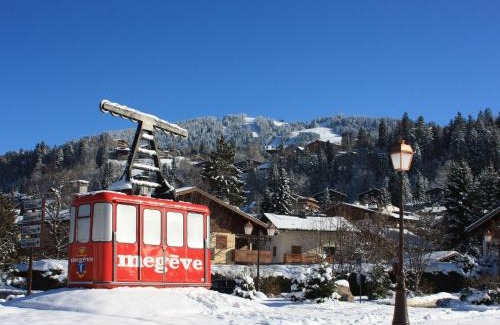 Le Planellet Apartamento | Appartement cosy 2 pièces à Megève, proche pistes et golf, avec balcon et jardin, pour 4 personnes. - FR-1-453-83