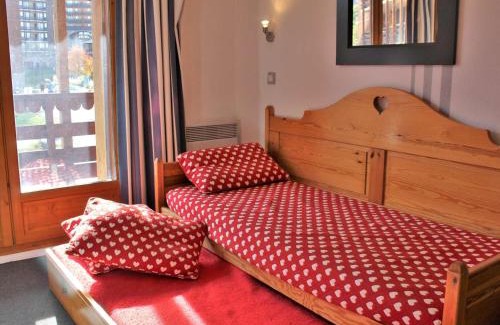 Risoul Apartamento | Appartement Cosy 2 Pièces, 6 Couchages, Proche Pistes et Commerces, Balcon Sud-Ouest, Risoul 1850 - FR-1-330-224