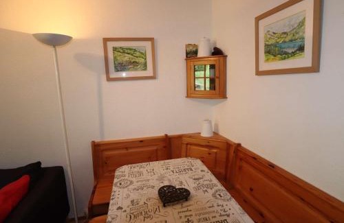Areches Apartamento | Appartement cosy 3-5 pers, piscine, proche pistes, centre village - FR-1-342-282