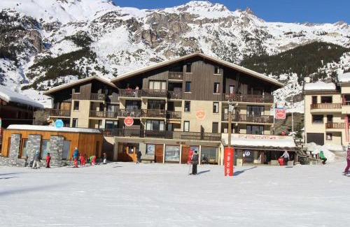 Lanslevillard Apartamento | Appartement cosy 4 pers. avec balcon, WiFi et draps fournis - FR-1-508-173