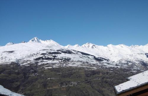 Bellentre Apartamento | Appartement cosy 4 pers, proche pistes, balcon, parking - FR-1-353-61