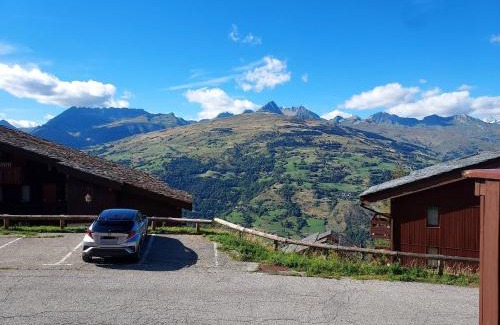 Bellentre Apartamento | Appartement cosy 4 pers, proche pistes, balcon, parking - FR-1-353-61