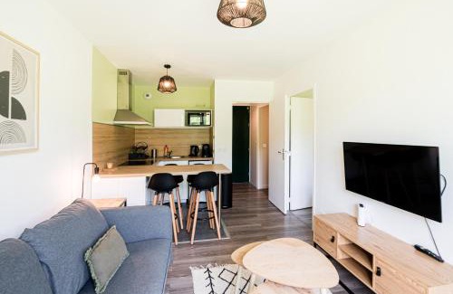 Equemauville Apartamento | Appartement cosy 5 mins Honfleur piscine terrasse
