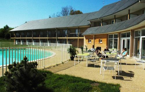 Equemauville Apartamento | Appartement cosy 5 mins Honfleur piscine terrasse