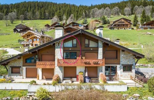 La Clusaz Apartamento | Appartement cosy 6 pers, cheminée, garage, proche télécabines - FR-1-304-135