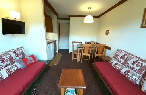 Plagne Soleil Apartamento | Appartement cosy avec balcon et accès ski aux pieds à Plagne Soleil - FR-1-351-89