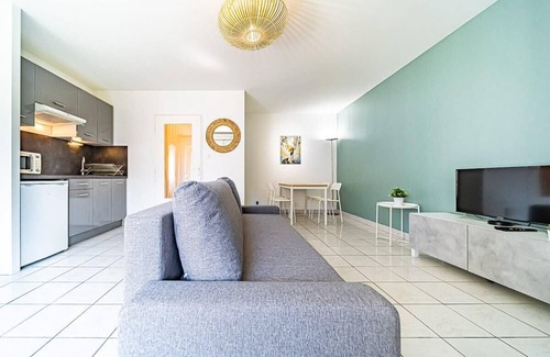 Tonkin Sud Apartamento | Appartement cosy avec balcony and garage-Charpennes