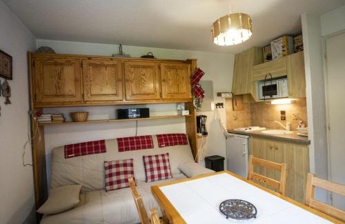 Chatel Apartamento | Appartement cosy avec balcon et parking à Châtel - 4 pers, proche centre et pistes - FR-1-676-151
