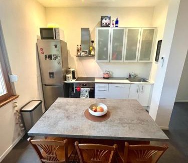 La Wantzenau Apartamento | Appartement Cosy & Confort - Jardin
