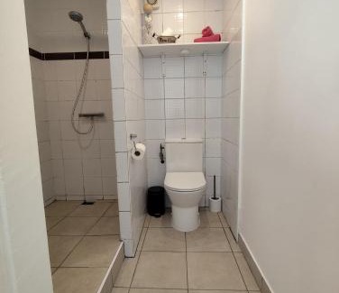 Mons-en-Baroeul Apartamento | appartement cosy entier et parking privé sur place a 5min de lille