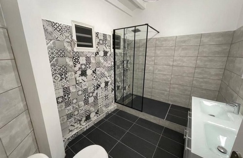 Pointe-a-Pitre Apartamento | Appartement cosy face à la mer au Gosier