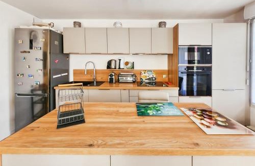 Magny-le-Hongre Apartamento | Appartement cosy près Disney, jardin & terrasse