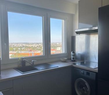 Rosny-sous-Bois Apartamento | Appartement cosy ligne 11 proche Paris