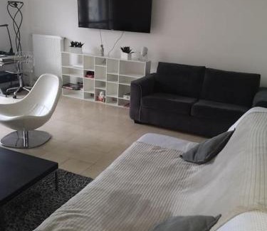 Rosny-sous-Bois Apartamento | Appartement cosy ligne 11 proche Paris