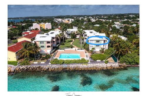 Sainte-Anne Apartamento | Appartement cosy, les pieds dans l'eau !