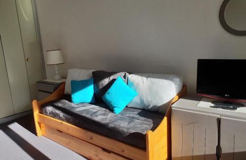 Les Menuires Apartamento | Appartement cosy pour 4, pieds des pistes, Les Menuires, wifi, animaux ok - FR-1-574-42