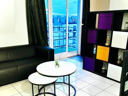 Sartrouville Apartamento | Appartement Cosy proche Paris La Défense