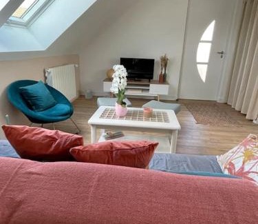 Lion-sur-Mer Apartamento | Appartement cosy sous les toits