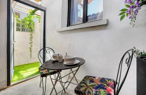 Roseraie Apartamento | Appartement Cosy - Terrasse - Proche Métro