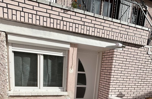 Varennes-sur-Seine Apartamento | Appartement de Plein Pied Avec Terrasse à 20mn du Château de Fontainebleau