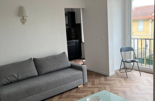 Colombes Apartamento | Appartement d une Chambre Pour 6 Personnes