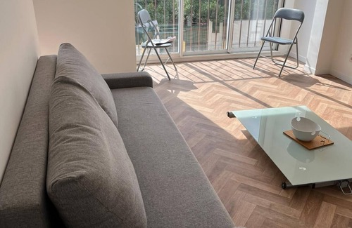 Colombes Apartamento | Appartement d une Chambre Pour 6 Personnes