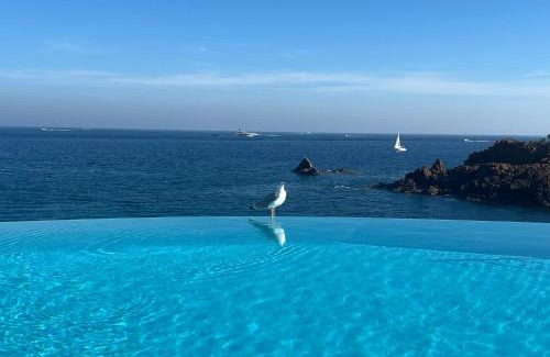 Le Trayas Apartamento | Appartement dans résidence pieds dans l’eau