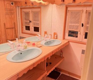 Barcelonnette Apartamento | Appartement dans Chalet avec Jardin